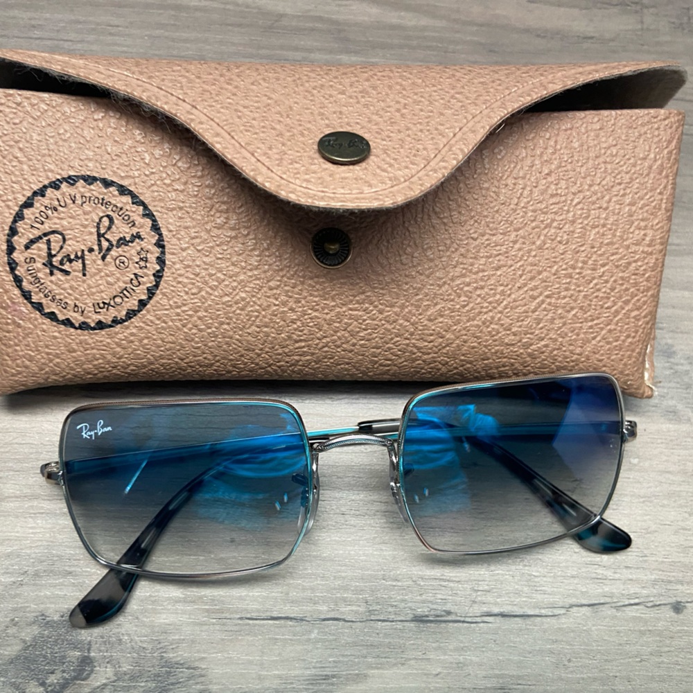 Ray-ban 1969 rectangle sunglasses